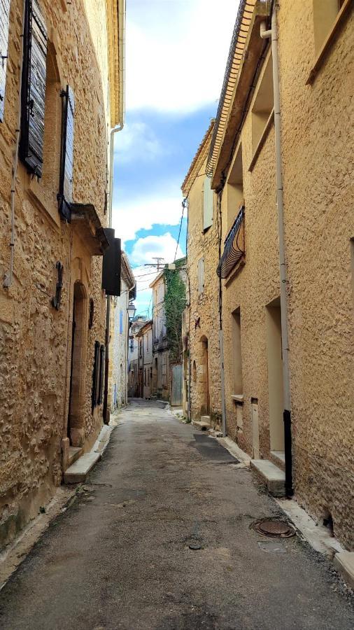 Proche D'Uzes La Terrasse Du Soleil Levant Collias Extérieur photo